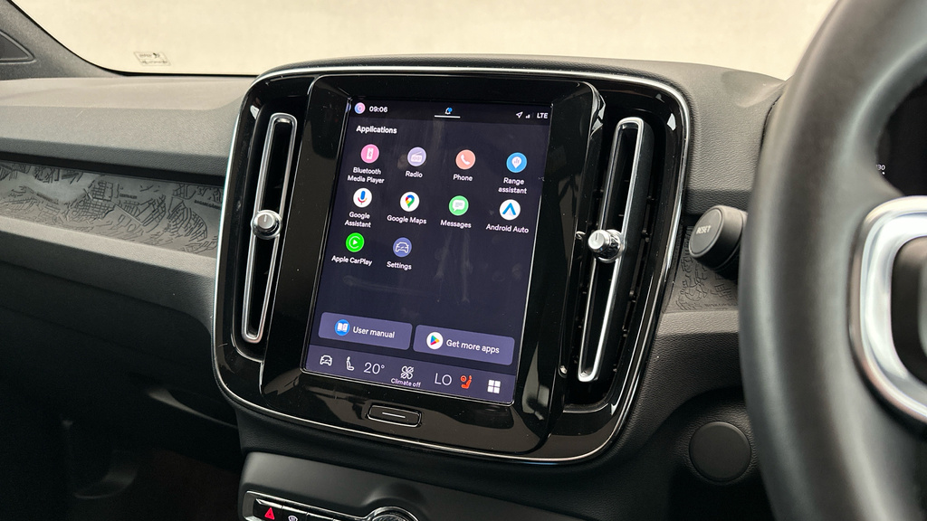 Volvo C40 Core Black #20
