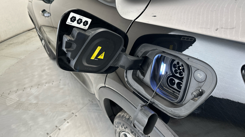 Volvo C40 Core Black #8