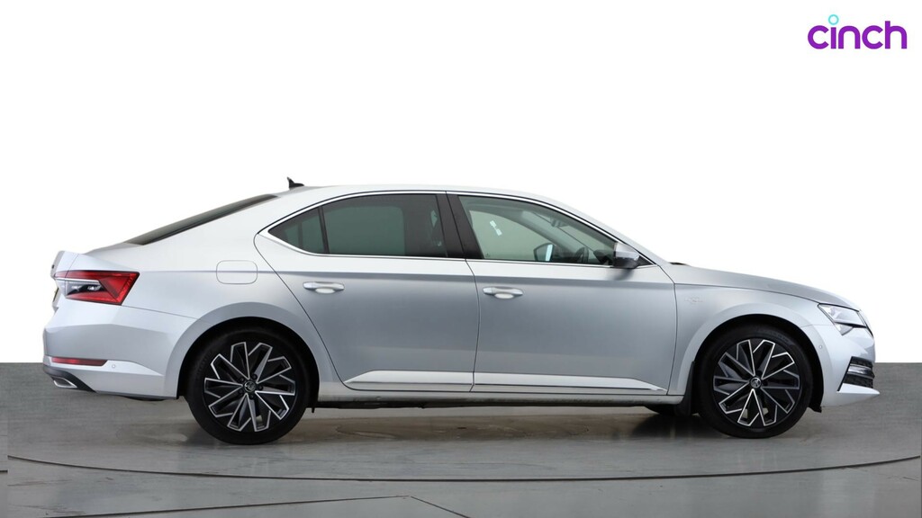 Skoda Superb Se Technology Silver #2