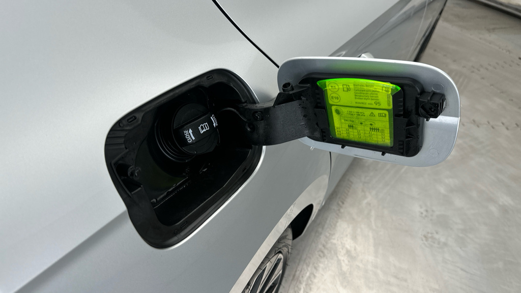 Skoda Superb Se Technology Silver #28