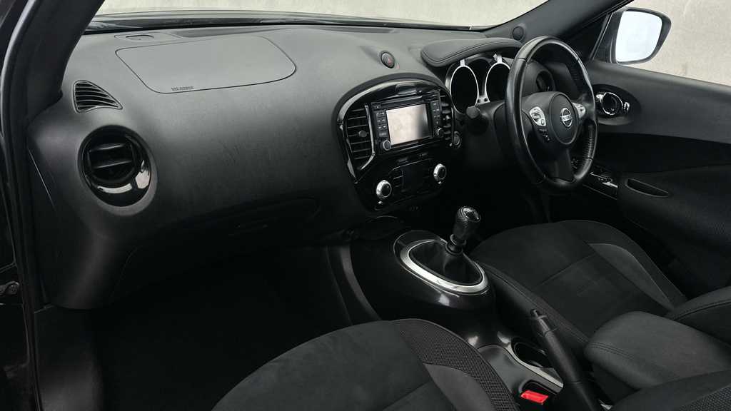 Nissan Juke Acenta Red #10