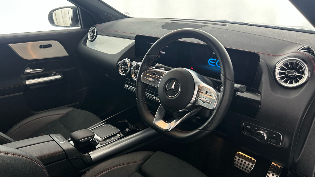 Mercedes-Benz EQA Suv Black #13