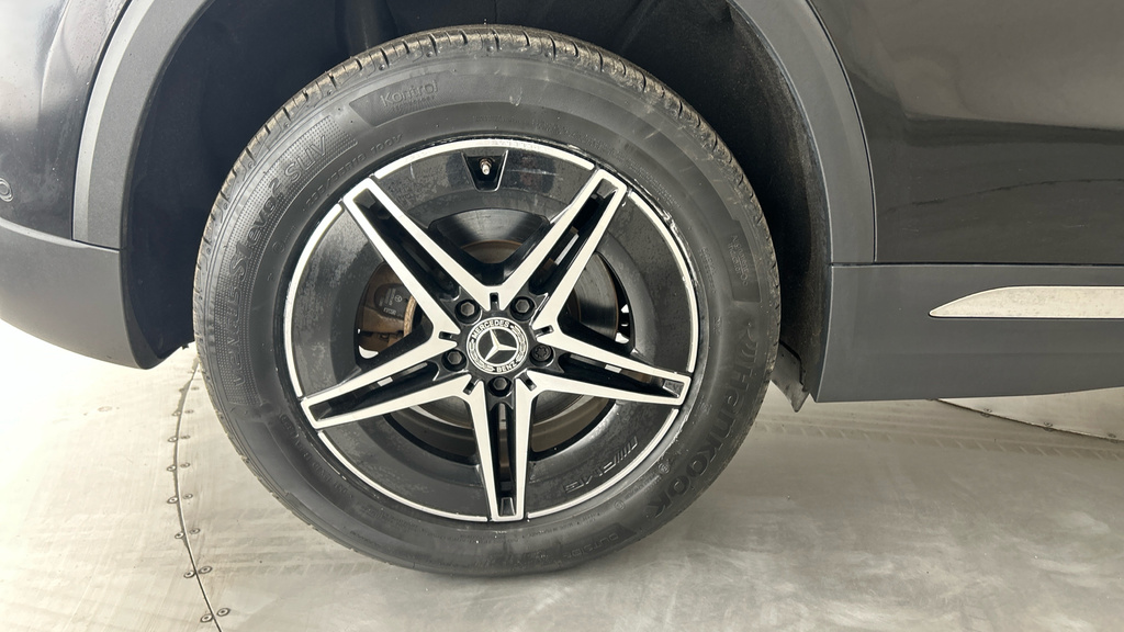 Mercedes-Benz EQA Suv Black #28