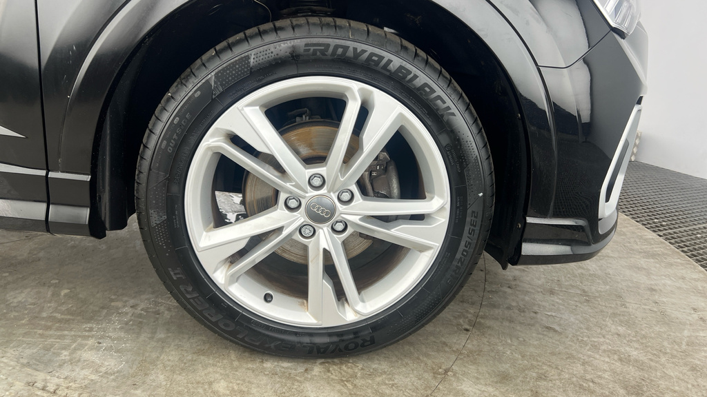 Audi Q3 Tdi S Line Black #30