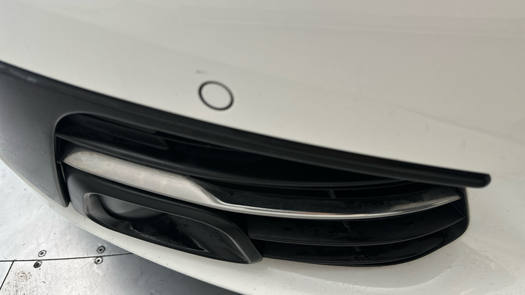 Peugeot 308 Hatchback White #10