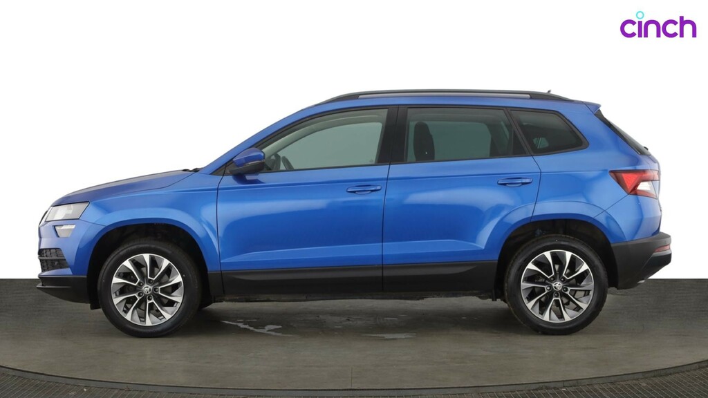 Skoda Karoq Se Technology White #6