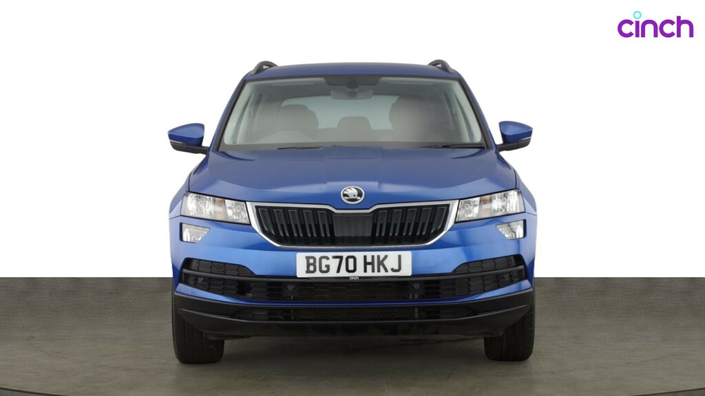 Skoda Karoq Se Technology White #8