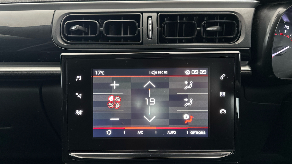 Citroen C3 C3 Feel Puretech White #12