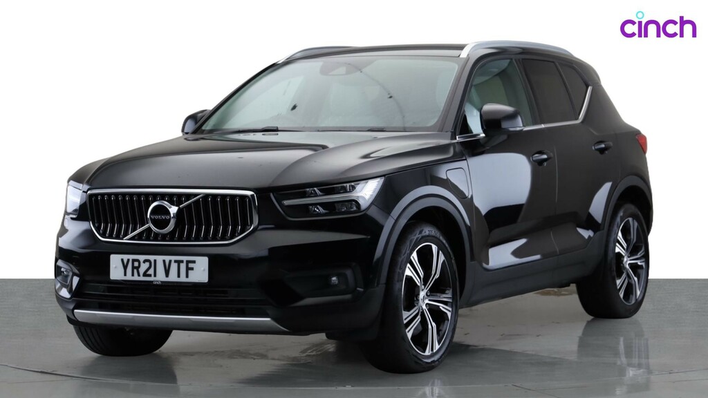 Volvo XC40 Suv Red #9