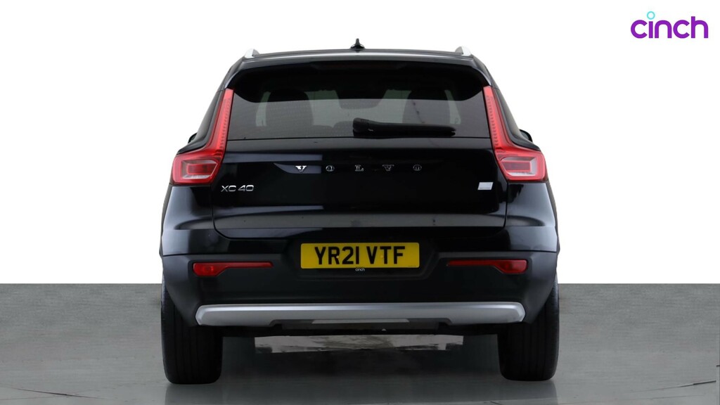 Volvo XC40 Suv Red #6