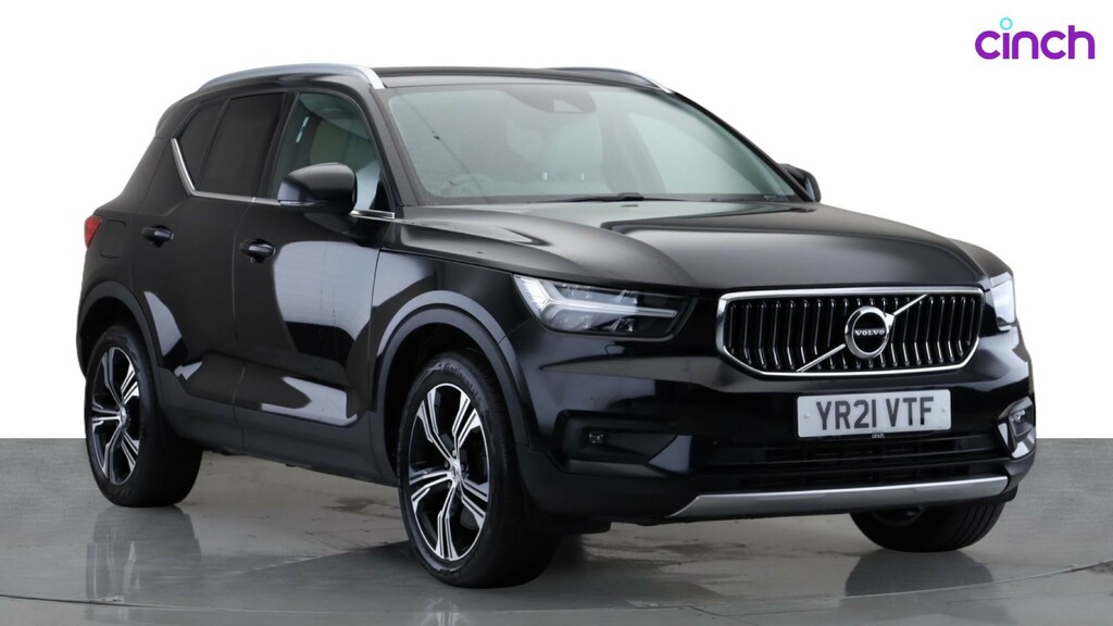 Volvo XC40 Suv Red #1