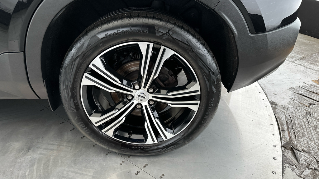 Volvo XC40 Suv Red #26