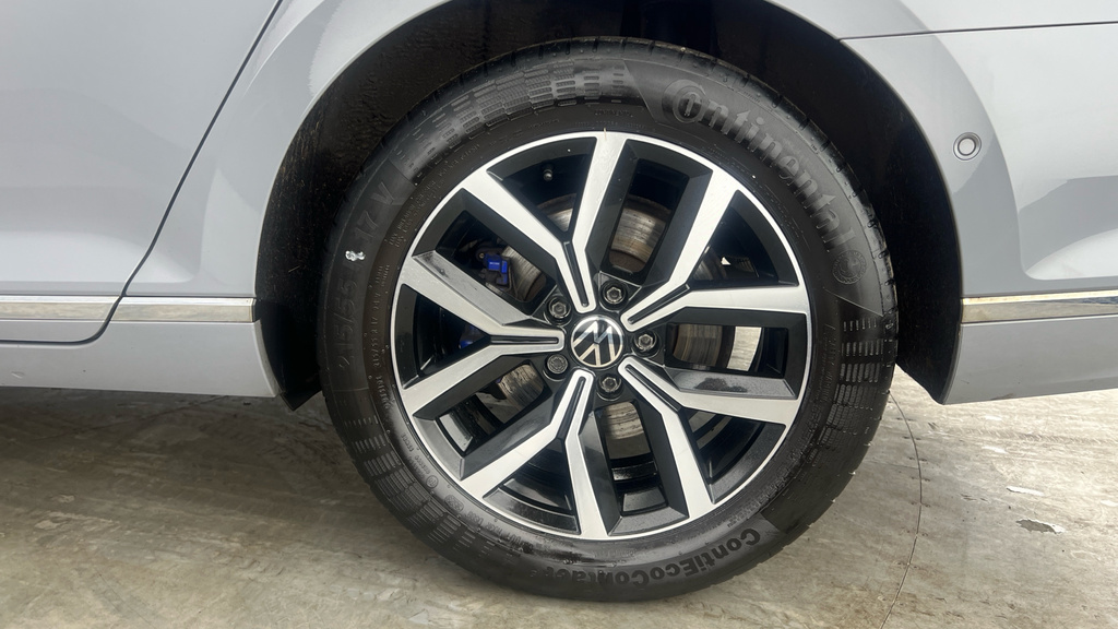 Volkswagen Passat Sel Black #30