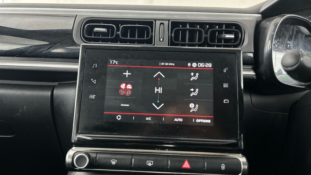 Citroen C3 1.2 Puretech Shine Red #16