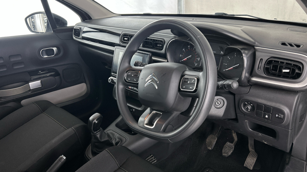 Citroen C3 1.2 Puretech Shine Red #10