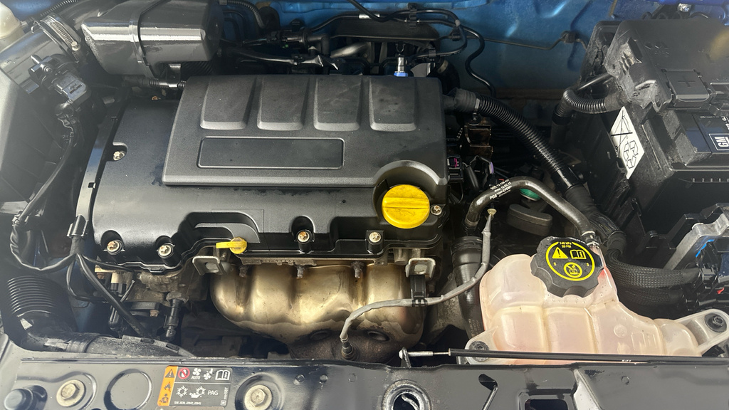 Vauxhall Adam Adam Energised Blue #21