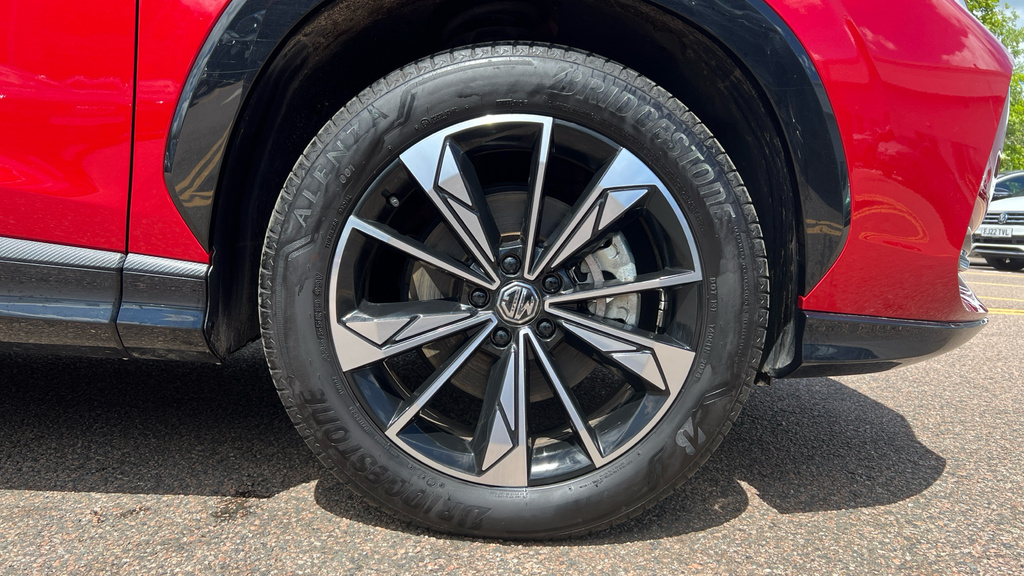 MG HS Hat 1.5 T-gdi Trophy Phev Au Black #25