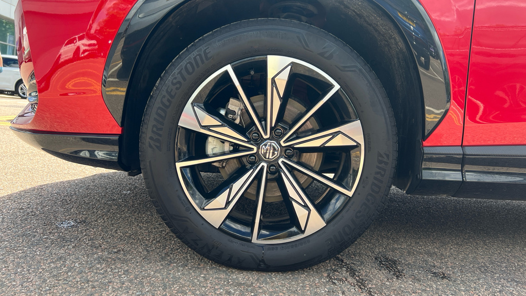 MG HS Hat 1.5 T-gdi Trophy Phev Au Black #22