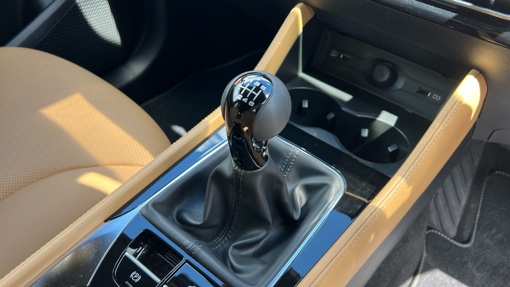 MG HS Hat 1.5 T-gdi Trophy Phev Au Black #35