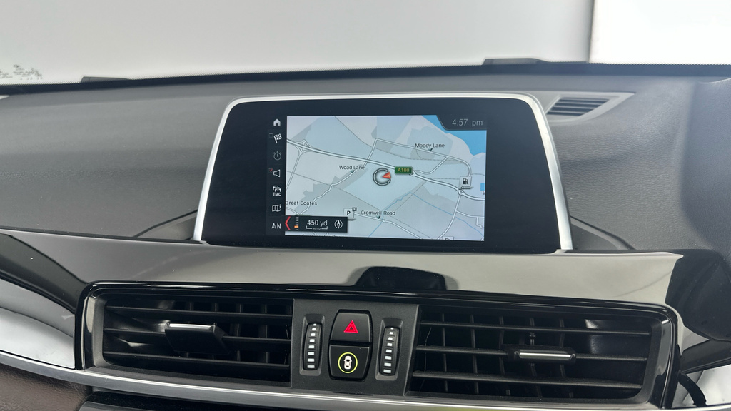 BMW X1 Sdrive 18D Se White #14