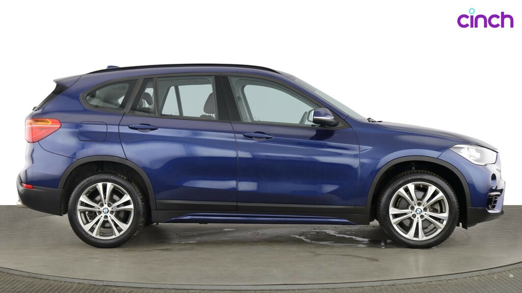 BMW X1 Sdrive 18D Se White #2