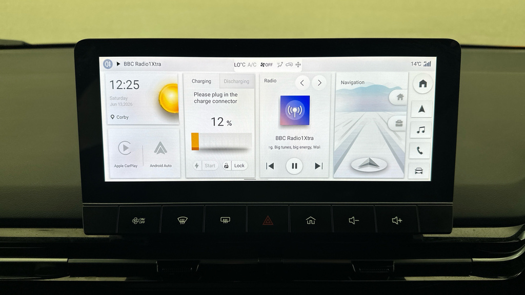 MG MG4 150Kw Trophy Ev Long Range 64Kwh White #16