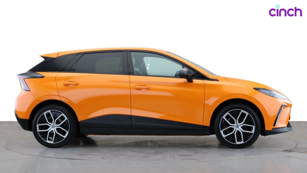MG MG4 150Kw Trophy Ev Long Range 64Kwh White #2