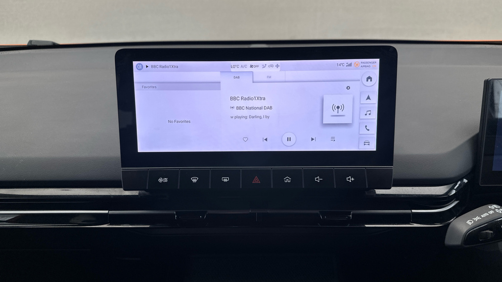 MG MG4 150Kw Trophy Ev Long Range 64Kwh White #13