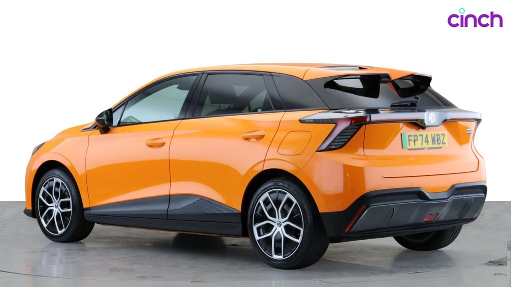 MG MG4 150Kw Trophy Ev Long Range 64Kwh White #6