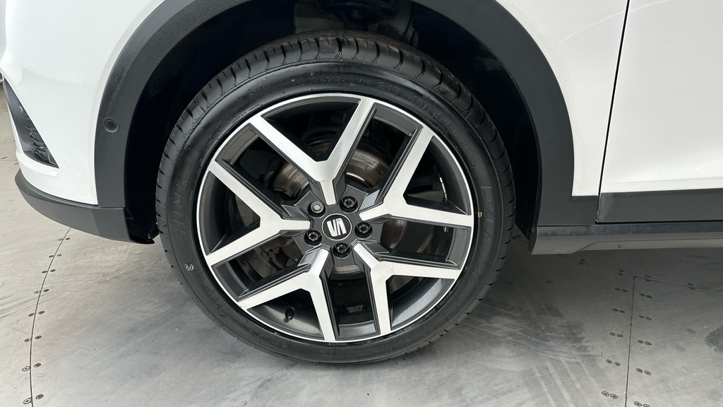 Seat Arona Se Technology Black #25
