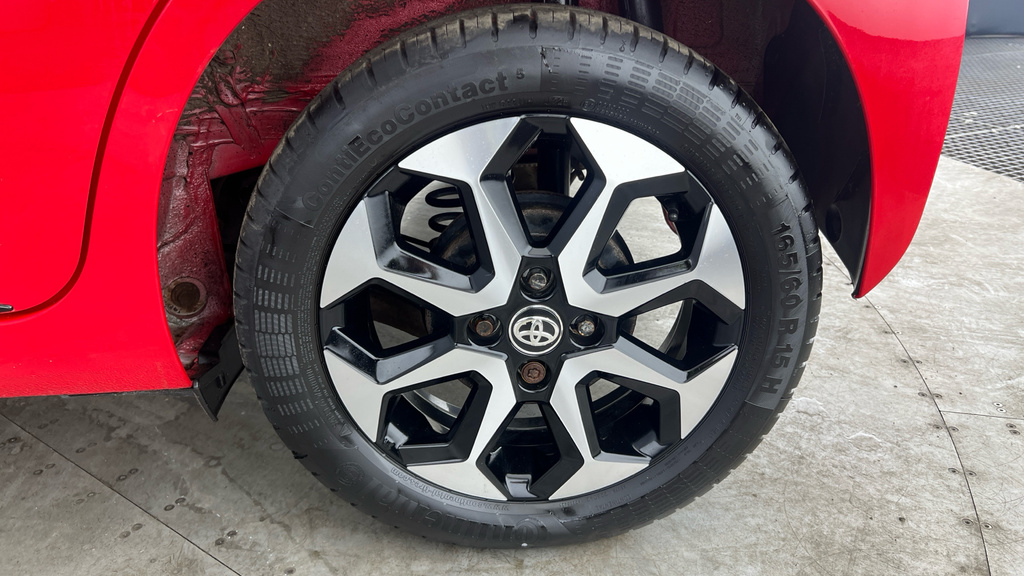 Toyota Aygo X X-plore Blue #26