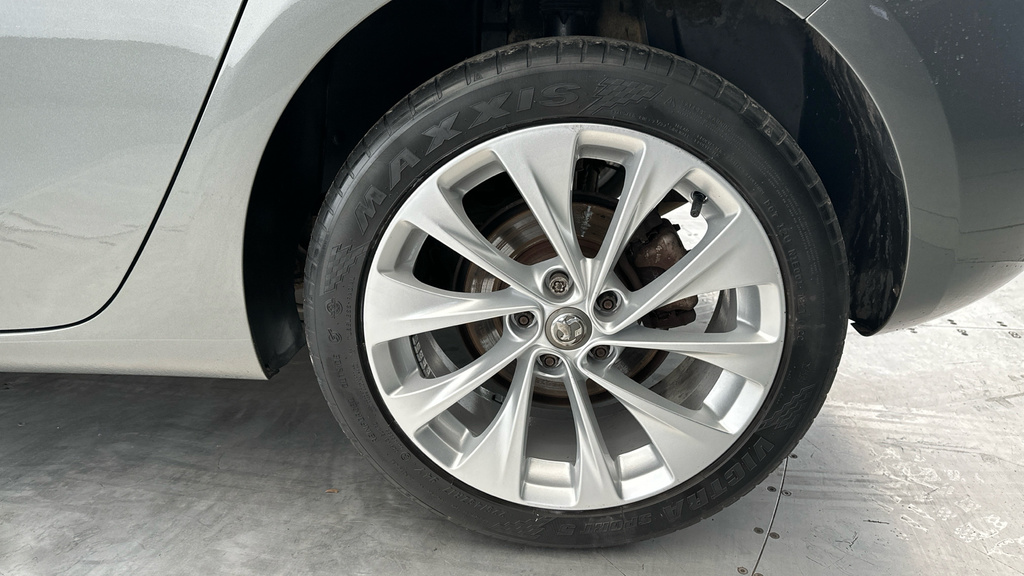 Vauxhall Astra Tech Line Cdti Grey #22