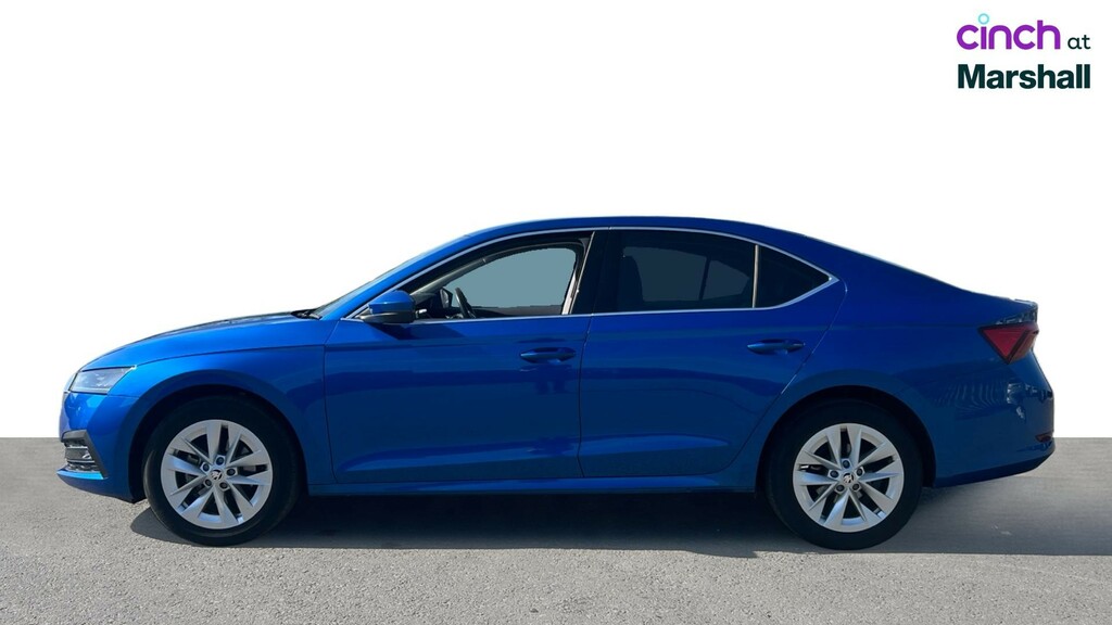 Skoda Octavia 1.5 Tsi Se Technology Black #6