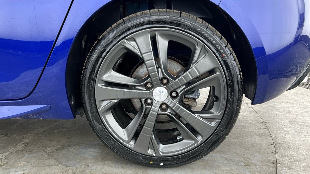 Peugeot 308 Tech Edition Black #28