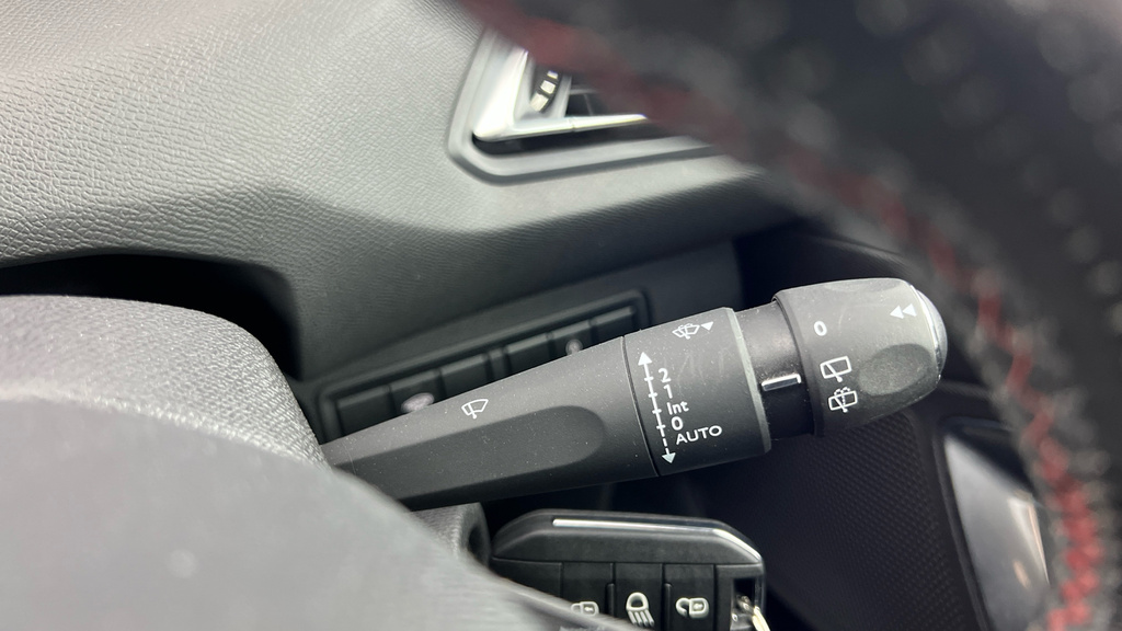 Peugeot 308 Tech Edition Black #10