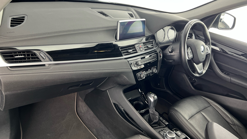BMW X1 Sdrive 20I 178 Xline Step Grey #10