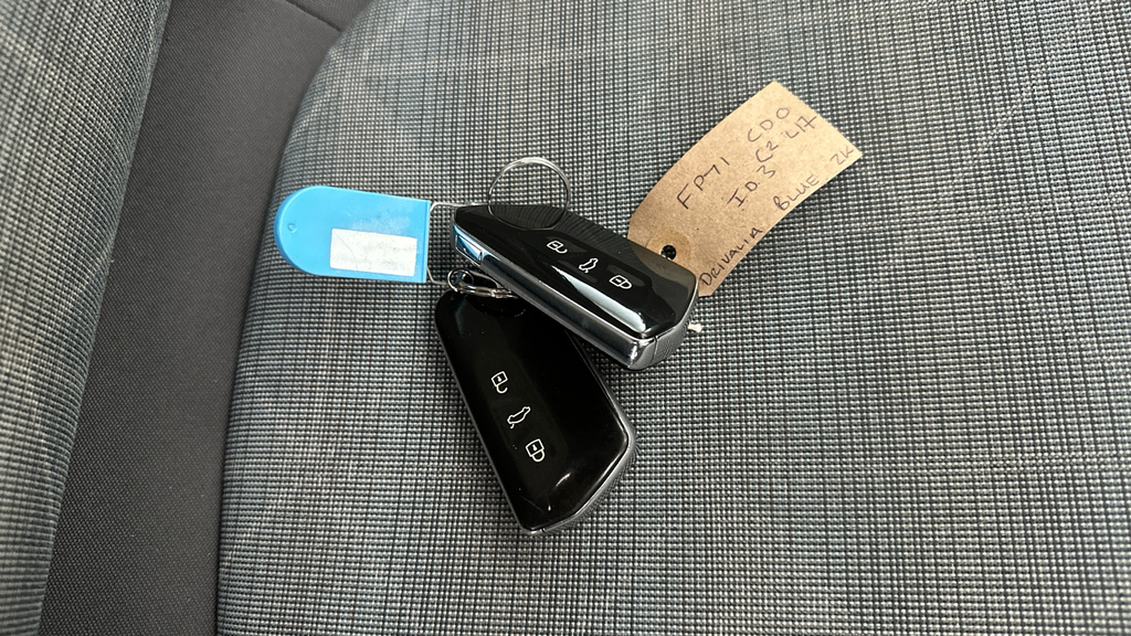 Volkswagen ID.3 Life Pro White #28