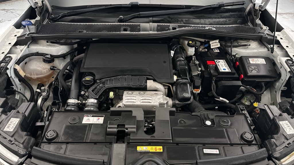 Citroen C4 1.2 Puretech 130 Shine Plus Brown #24
