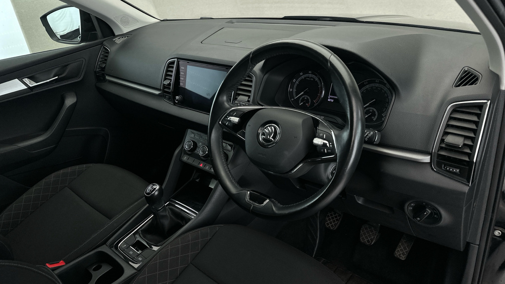 Skoda Karoq Se Technology Grey #10