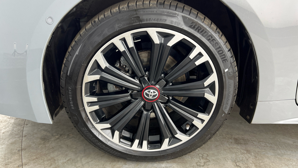 Toyota Corolla Corolla Excel Hev Cvt Black #26