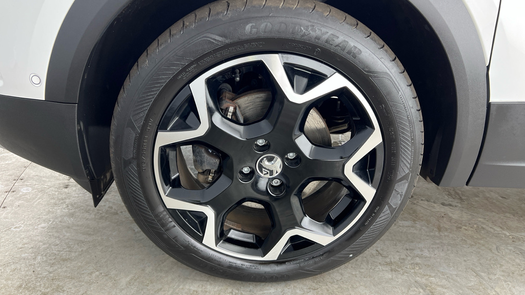 Vauxhall Mokka Design White #27