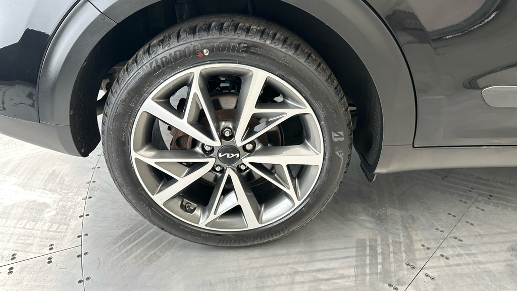 Kia Niro 4 Black #27
