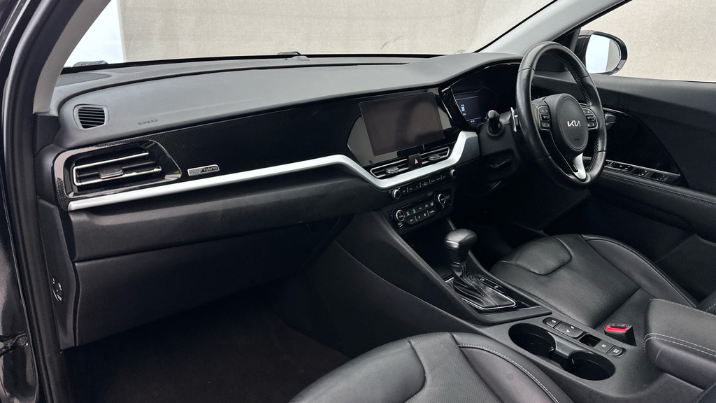 Kia Niro 4 Black #14
