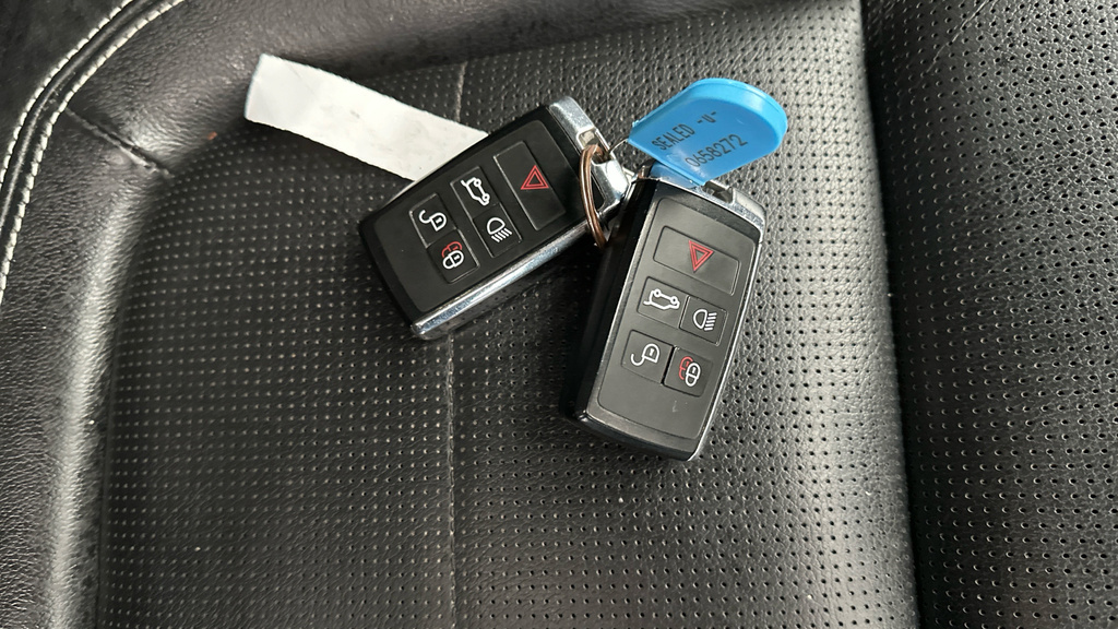 Jaguar E-Pace S Blue #31