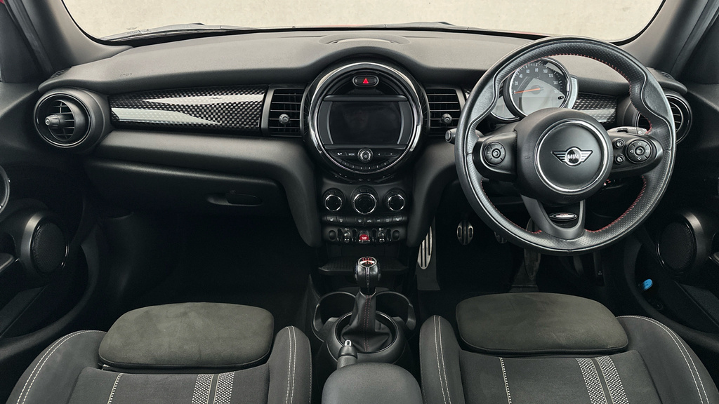 Mini Hatch 1.5 Cooper Classic II  #12