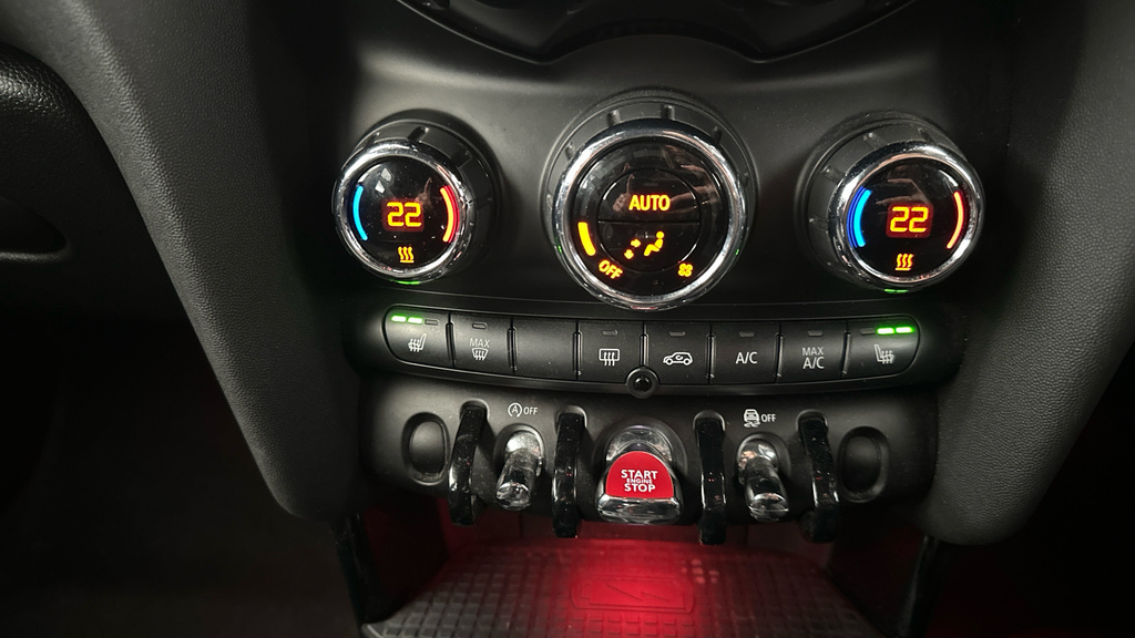 Mini Hatch 1.5 Cooper Classic II  #15