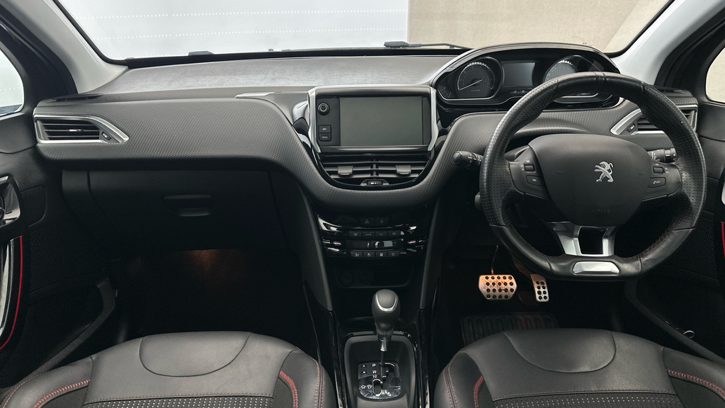 Peugeot 2008 Allure Premium White #14