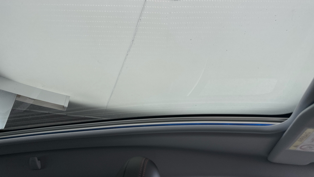 Peugeot 2008 Allure Premium White #10