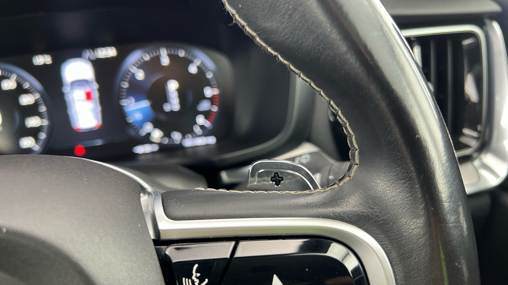 Volvo V60 V60 R-design D4 White #14
