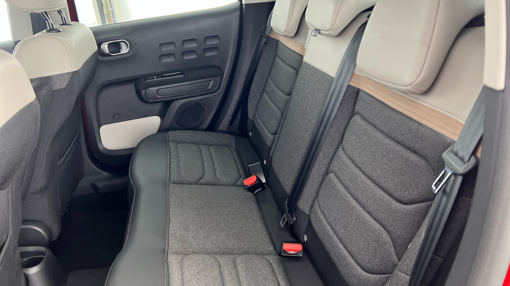 Citroen C3 1.2 Puretech 110 Plus Eat6 White #23